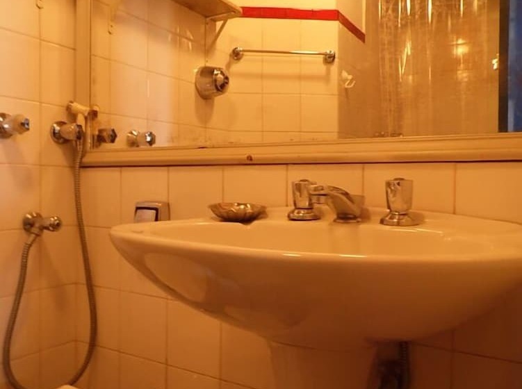 اتاق استاندارد, Varanda Hostel E Galeria De Arte