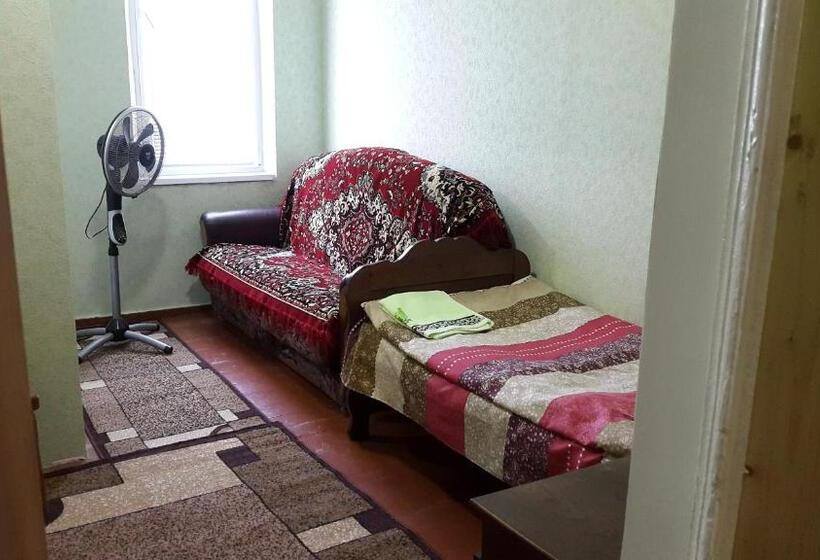 اتاق استاندارد, Guest House Shota