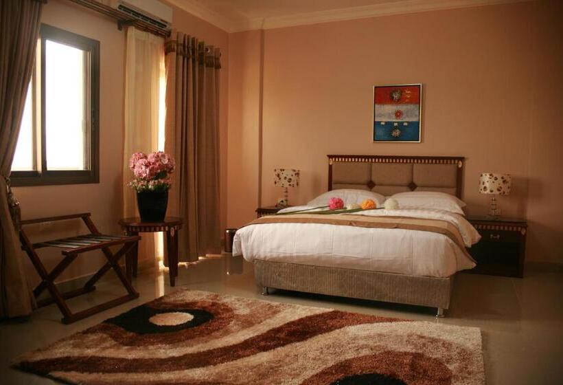 Delüks Oda, Crown Hotel Juba