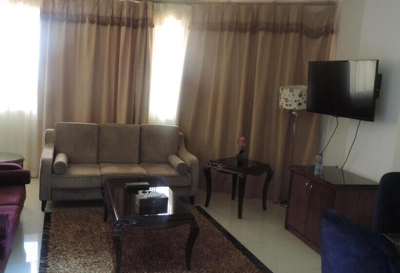 سوییت اجرایی, Crown Hotel Juba