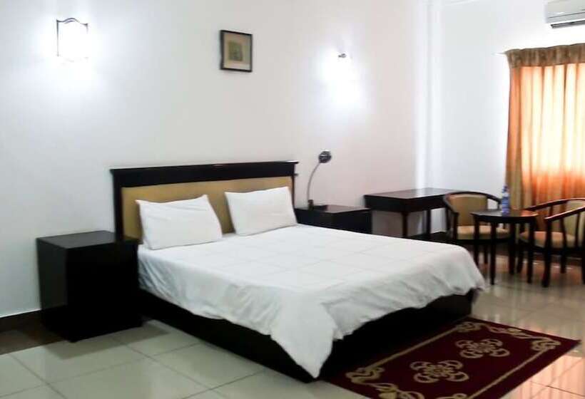 غرفة إقتصادية, Al Khalil Machava