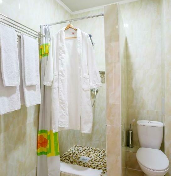 اتاق استاندارد, Brown