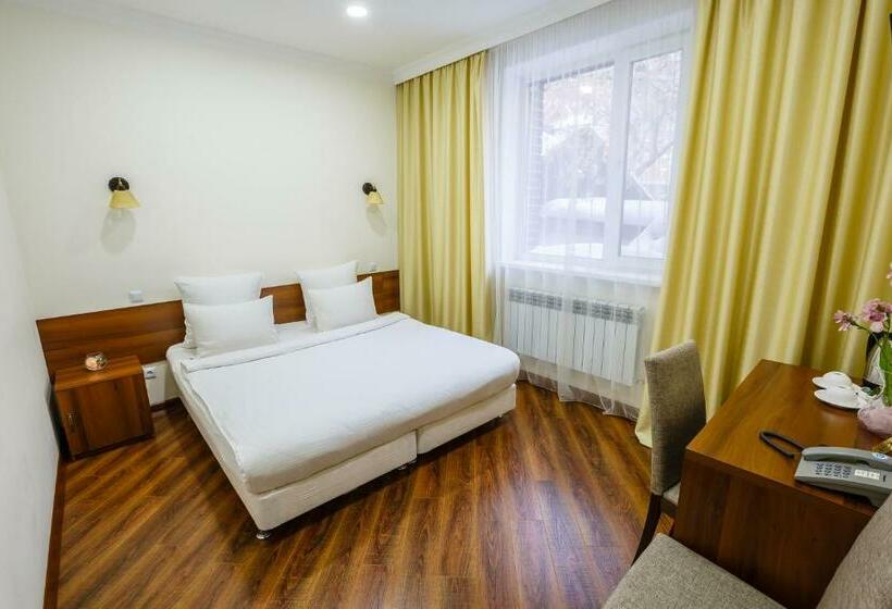 اتاق استاندارد, Brown