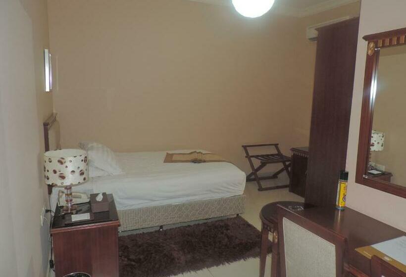 Standart Tek Kişilik Oda, Crown Hotel Juba