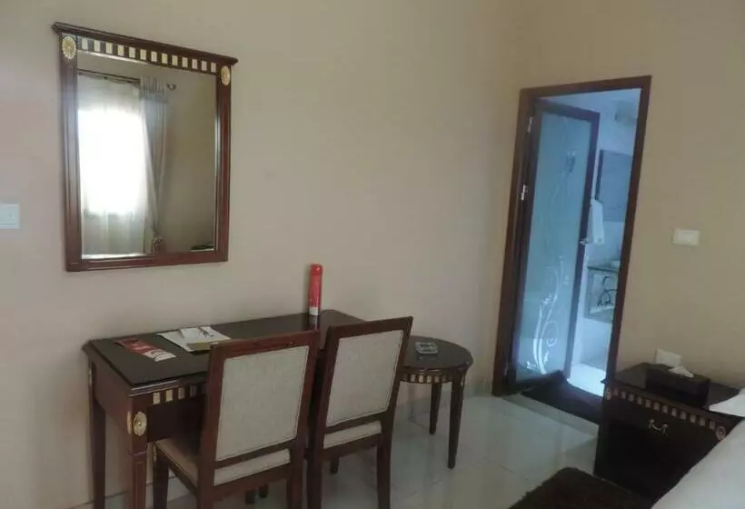 اتاق استاندارد, Crown Hotel Juba