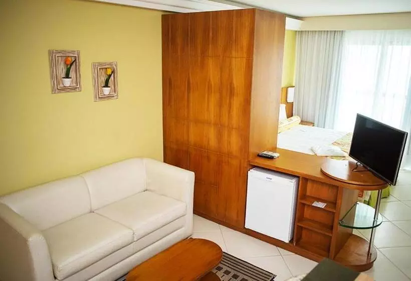 バルコニー付きスタンダードルーム, Gloria Garden Suites