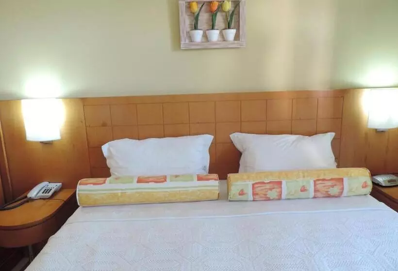 オーシャンビューデラックスルーム, Gloria Garden Suites