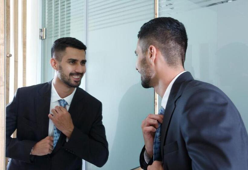 חדר סטנדרט, Holiday Inn Express Nashik Indira Nagar, An Ihg