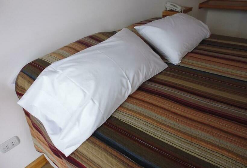 标准三人间, Hosteria Mi Vida