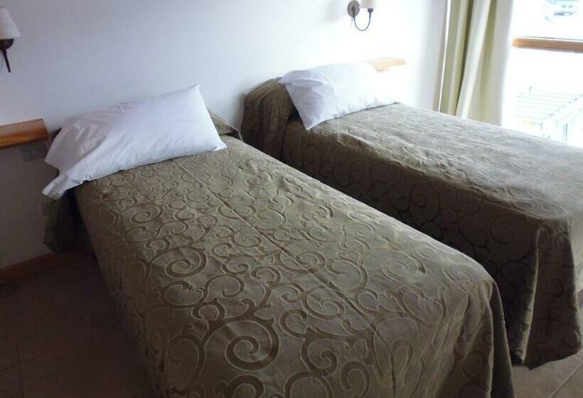 标准三人间, Hosteria Mi Vida