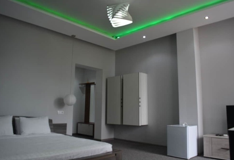 اتاق سوپریور با چشم‌انداز دریا, Kent