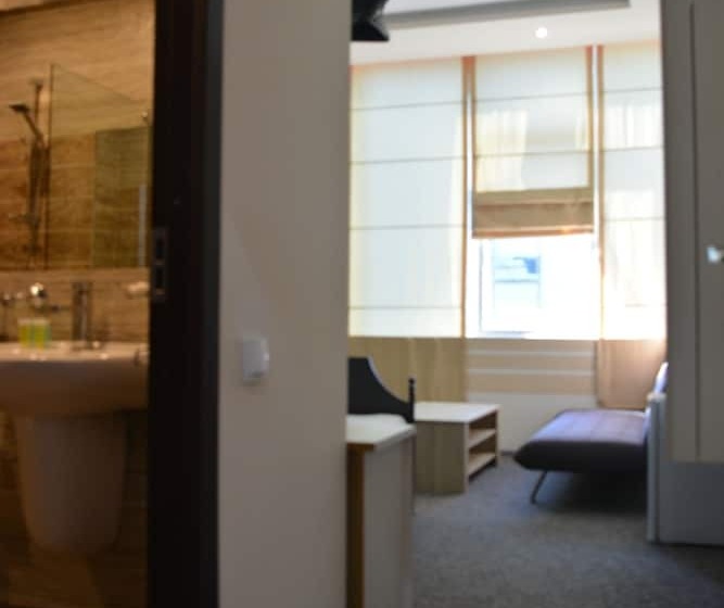 اتاق استاندارد, Kent