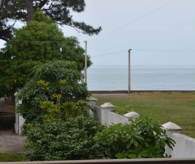 اتاق استاندارد سه تخته با بالکن, Kent