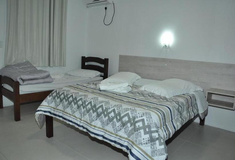 Трехместный Номер Deluxe, Marechal Plaza