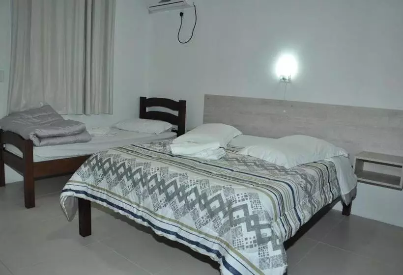 Deluxe Kolmen Hengen Huone, Marechal Plaza