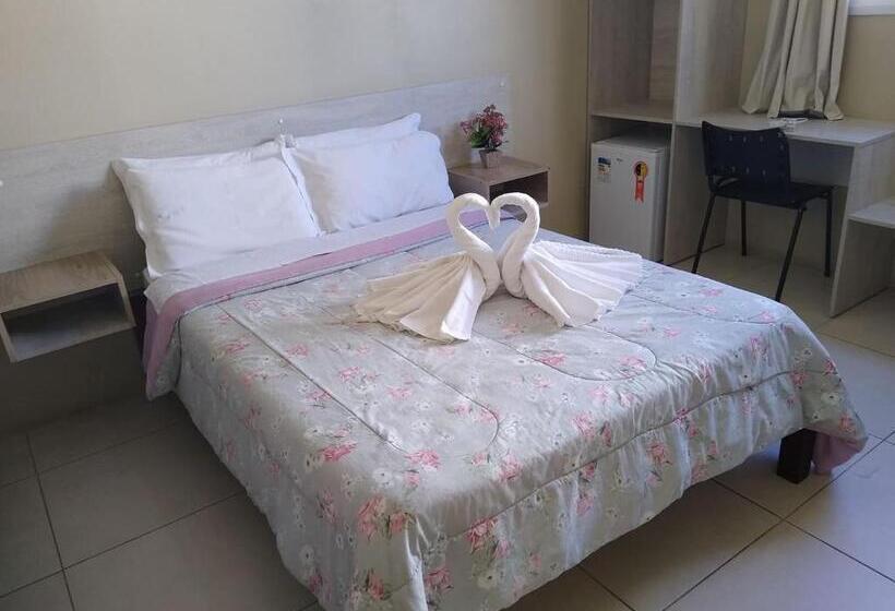 Трехместный Номер Deluxe, Marechal Plaza