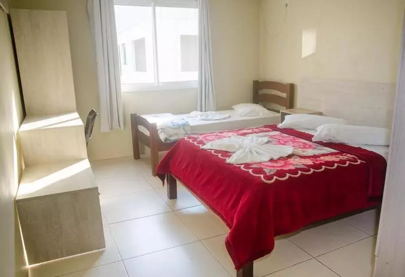 Deluxe Kolmen Hengen Huone, Marechal Plaza