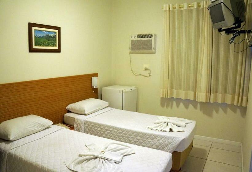 스탠다드 룸, Nelo