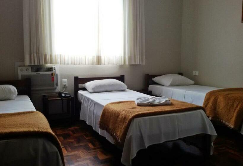 스탠다드 트리플 룸, Nelo