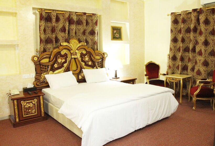 سوییت اجرایی, Riyam