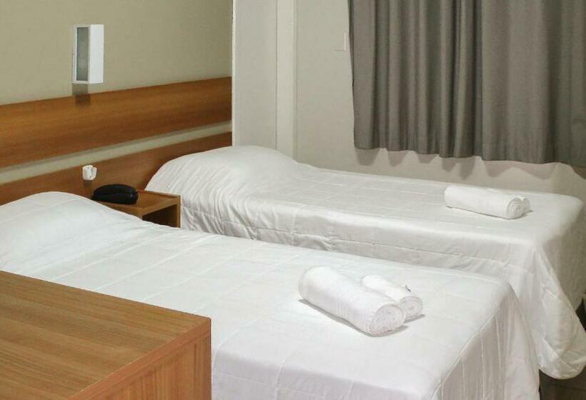 디럭스 룸, Tri Hotel Centro Chapecó