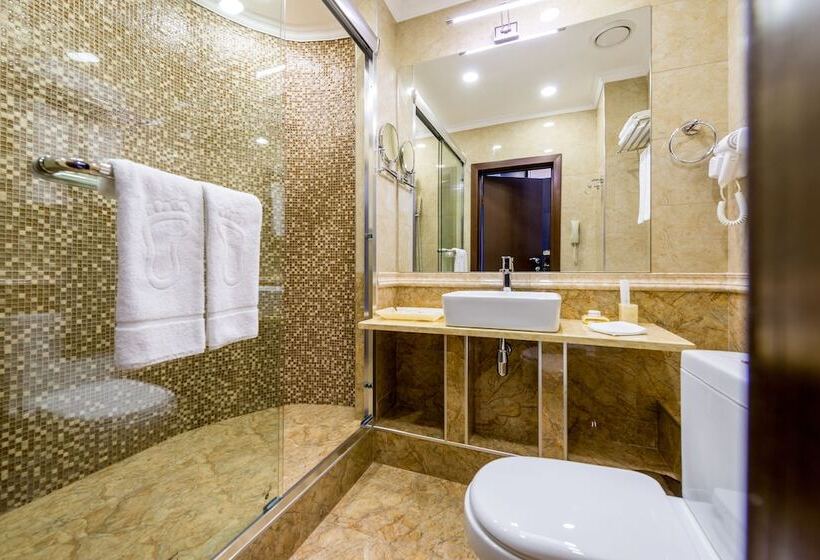 חדר משפחתי, Reston Hotel & Spa