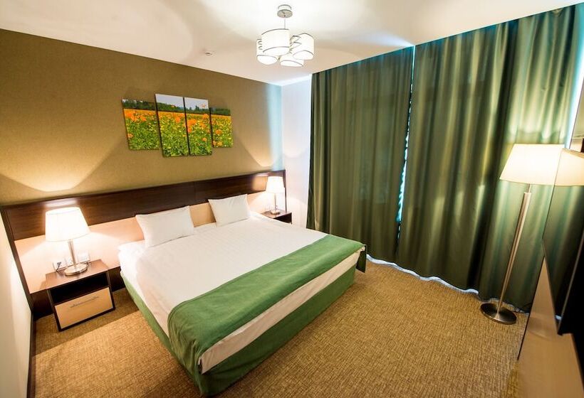 غرفة عائلية, Reston Hotel & Spa