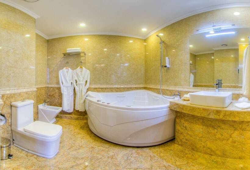 דירת חדר, Reston Hotel & Spa