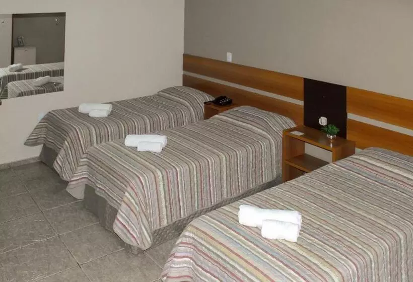 デラックストリプルルーム, Tri Hotel Centro Chapecó