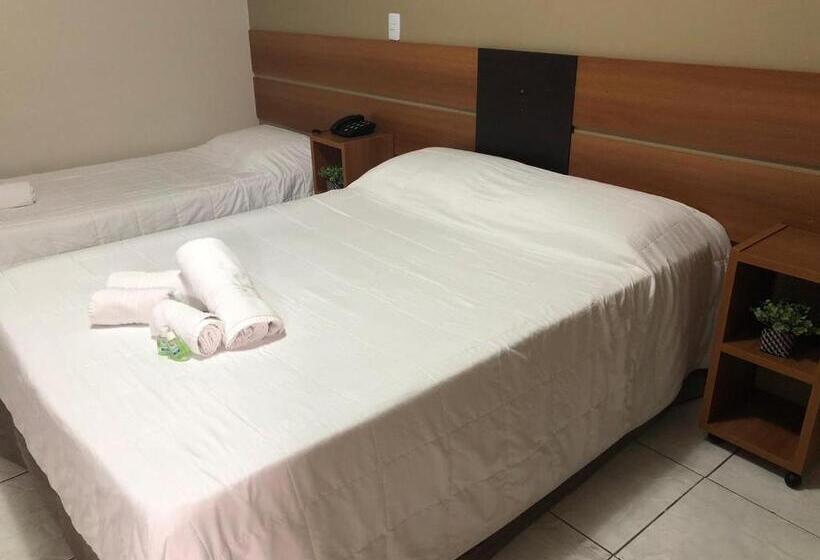 デラックストリプルルーム, Tri Hotel Centro Chapecó