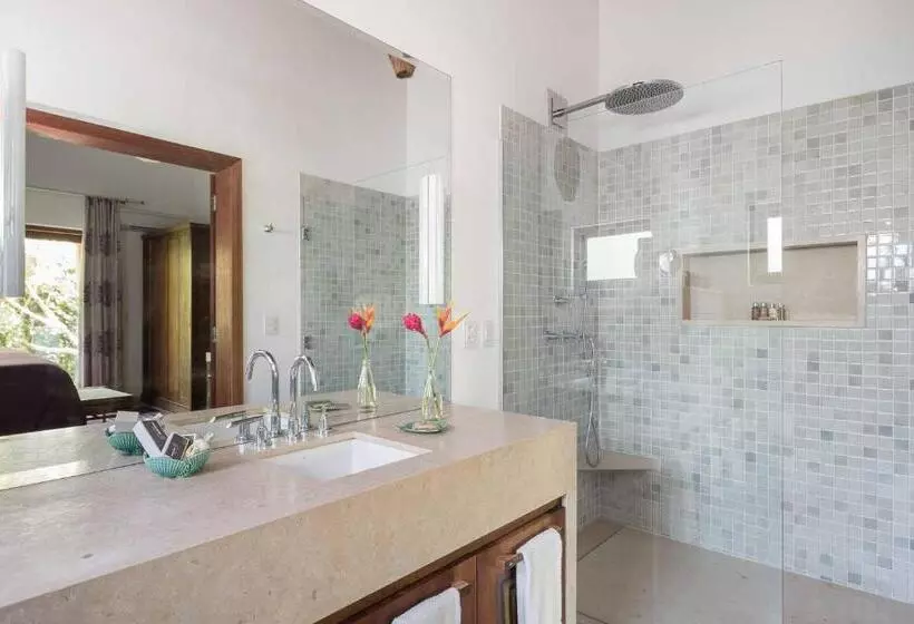Sviitti Parveke, Campo Bahia Hotel Villas Spa