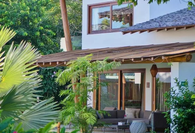 Sviitti Parveke, Campo Bahia Hotel Villas Spa