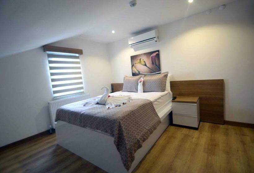 带阳台套房, Devin Otel