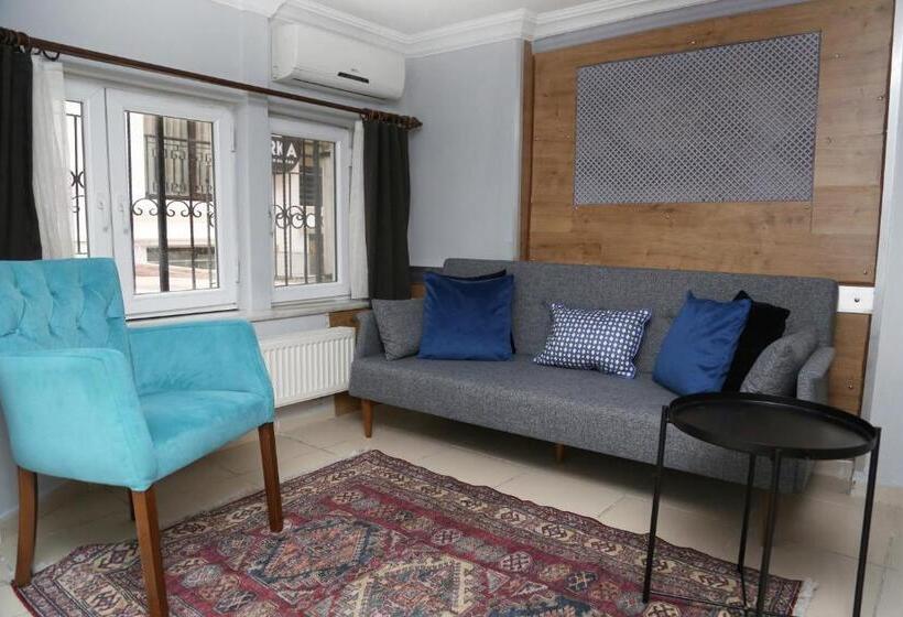 1 Bedroom Duplex Apartment, Ditto Flats