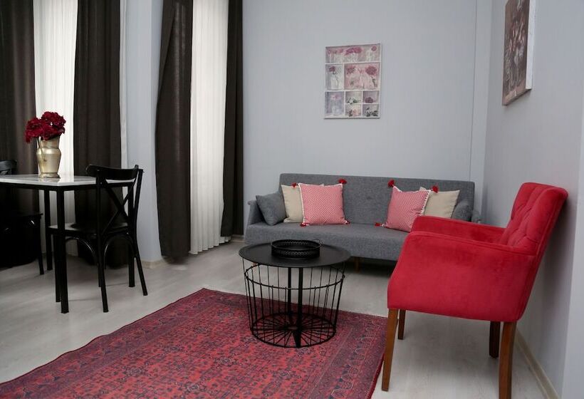 1 Bedroom Apartment, Ditto Flats