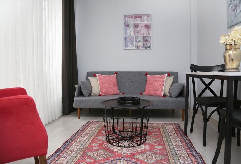 1 Bedroom Apartment with Balcony, Ditto Flats