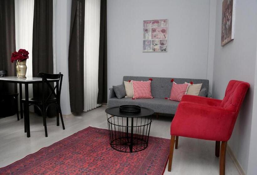 1 Bedroom Apartment, Ditto Flats