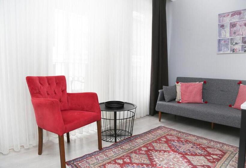 1 Bedroom Apartment with Balcony, Ditto Flats