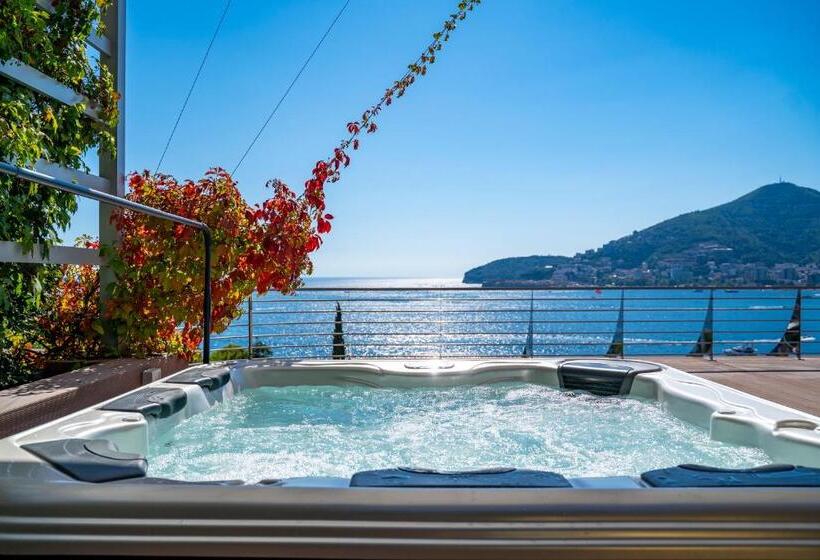 1 Bedroom Penthouse Apartment, Dukley Hotel & Resort