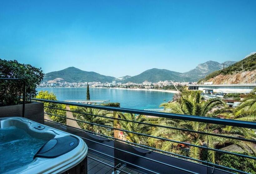 1 Bedroom Deluxe Apartment Sea View, Dukley Hotel & Resort