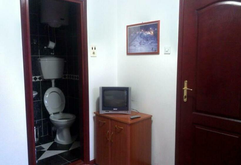 اتاق استاندارد, Private Accommodation Lidija Rakočević