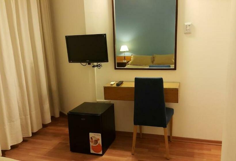 اتاق استاندارد, Avenida