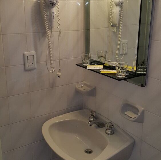 اتاق استاندارد یک نفره, Avenida