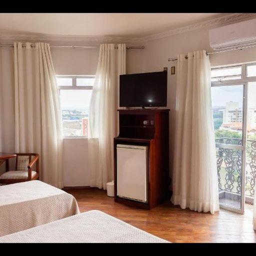 غرفة قياسية, Castelar Novo