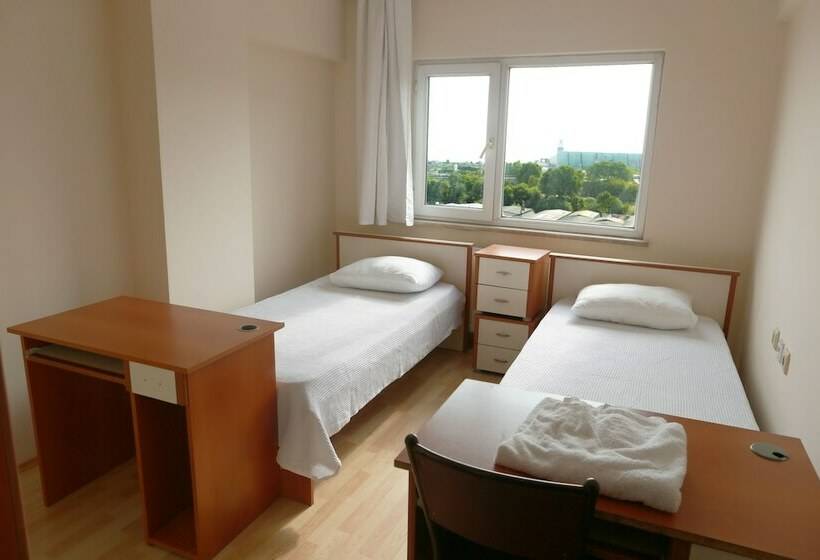 اتاق استاندارد, Cay Der Konaklama