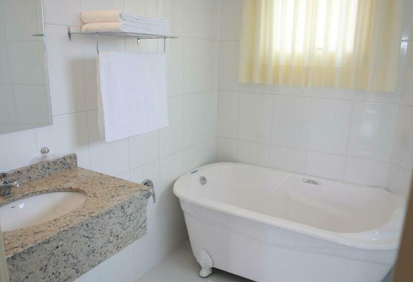 חדר סופריור, Di Capri