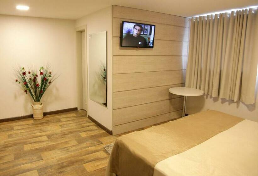 חדר סטנדרט, Di Capri