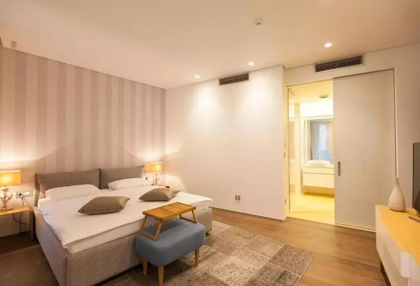 2 Bedroom Penthouse Apartment