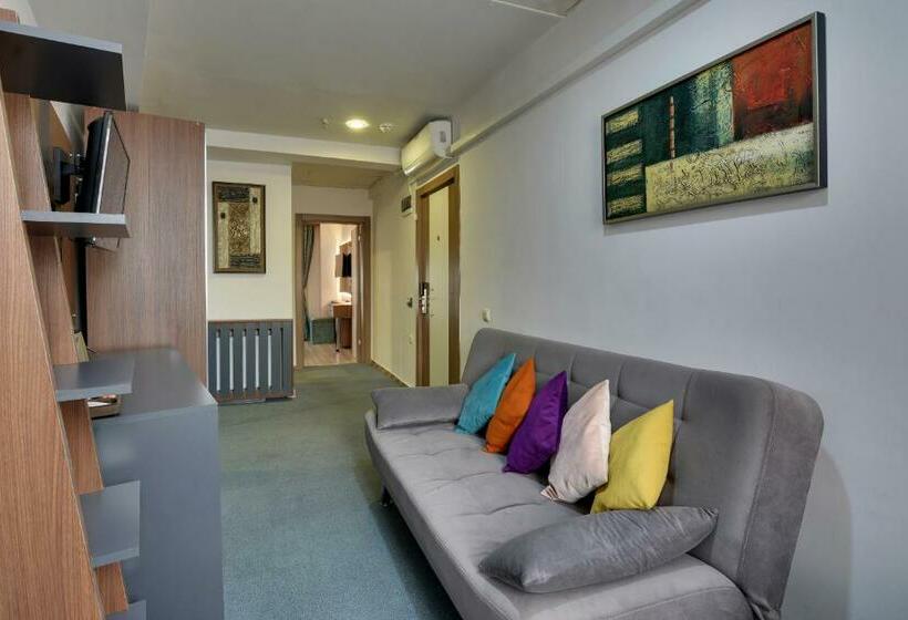 스위트, Grande Stella