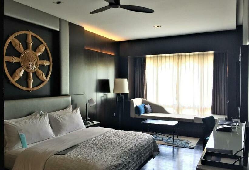 Camera Deluxe Letto King, Le Méridien Paro, Riverfront